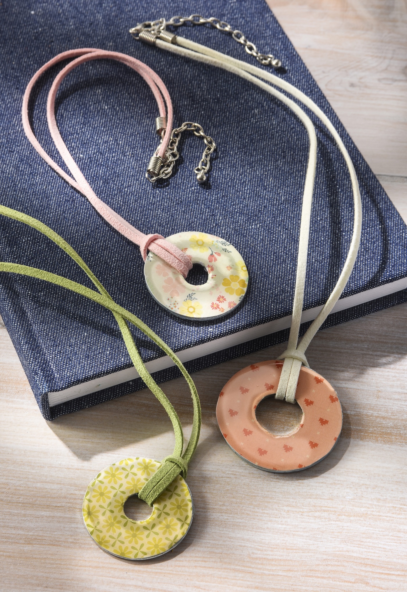 make a washer necklace
